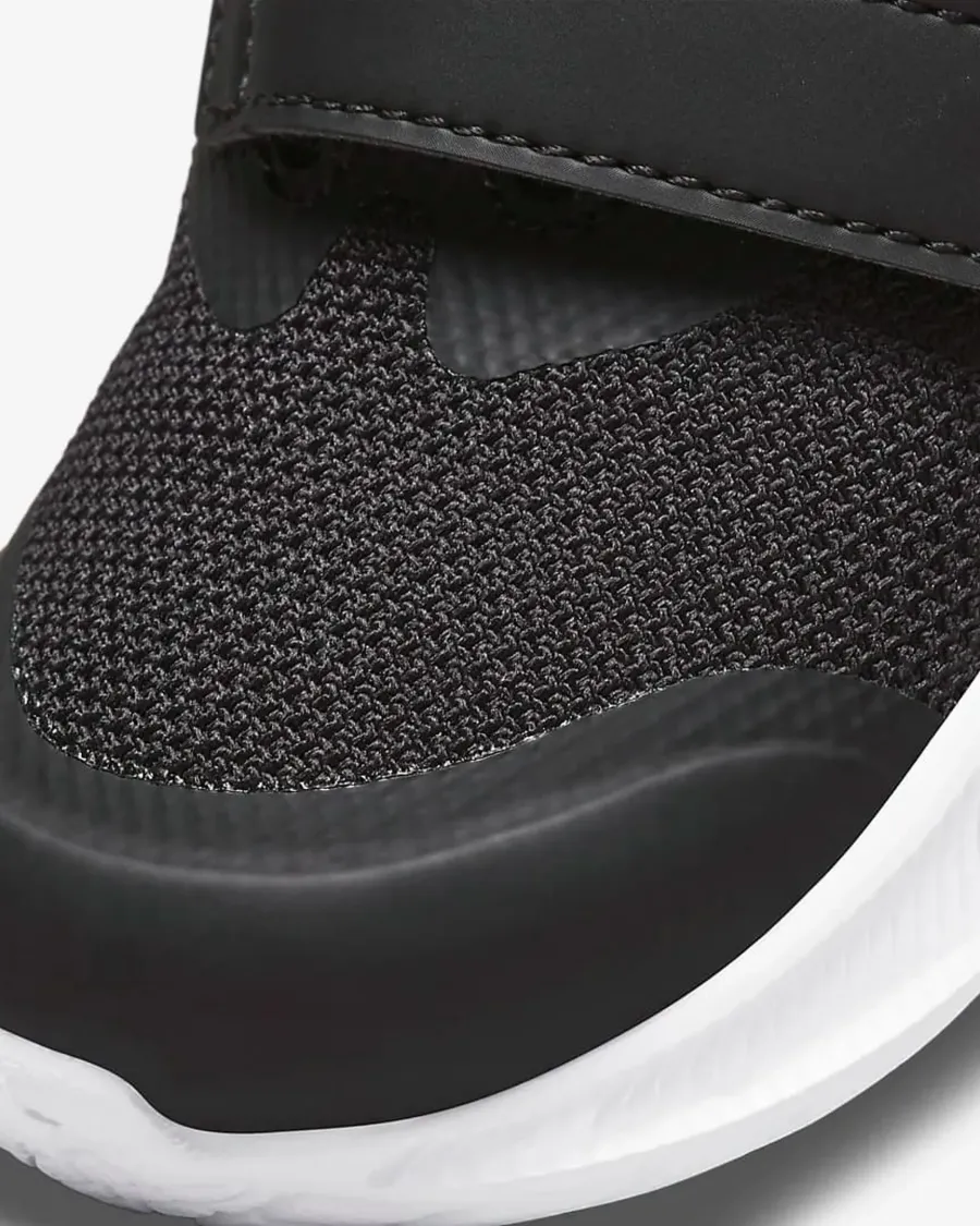 Кросівки Nike Star Runner 3 DA2778-002