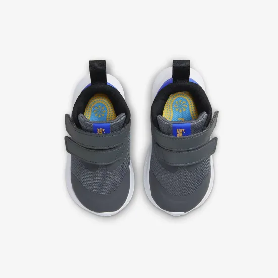 Кросівки Nike Star Runner 3 DA2778-012