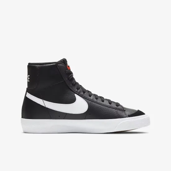 Кросівки Nike Blazer Mid '77 DA4086-002