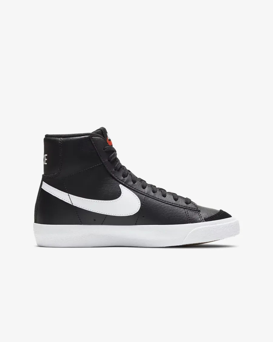 Кросівки Nike Blazer Mid '77 DA4086-002