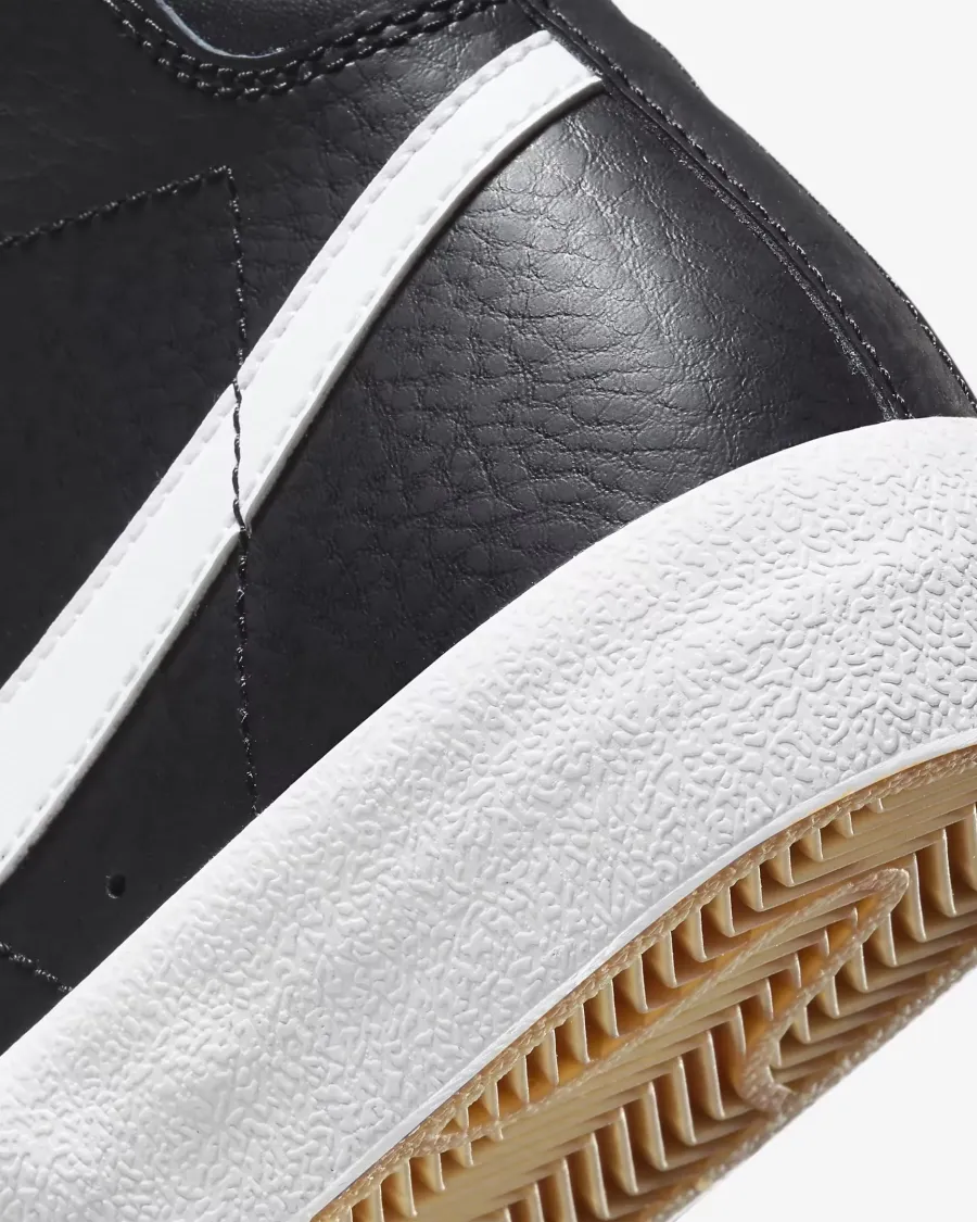 Кросівки Nike Blazer Mid '77 DA4086-002