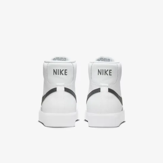 Кросівки Nike Blazer Mid '77 DA4086-100