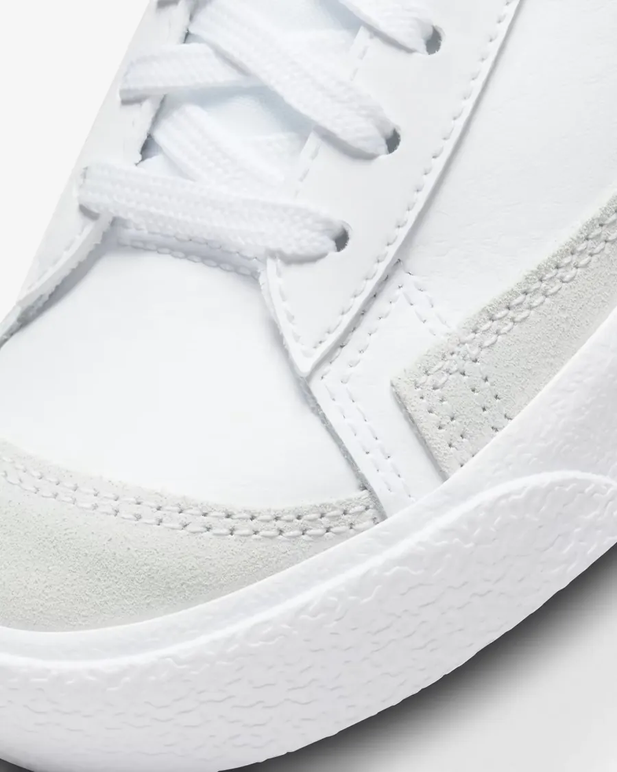 Кросівки Nike Blazer Mid '77 DA4086-100