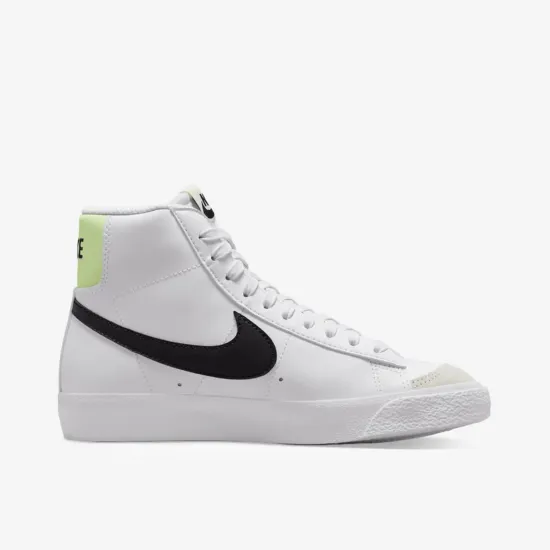 Кросівки Nike Blazer Mid '77 DA4086-109