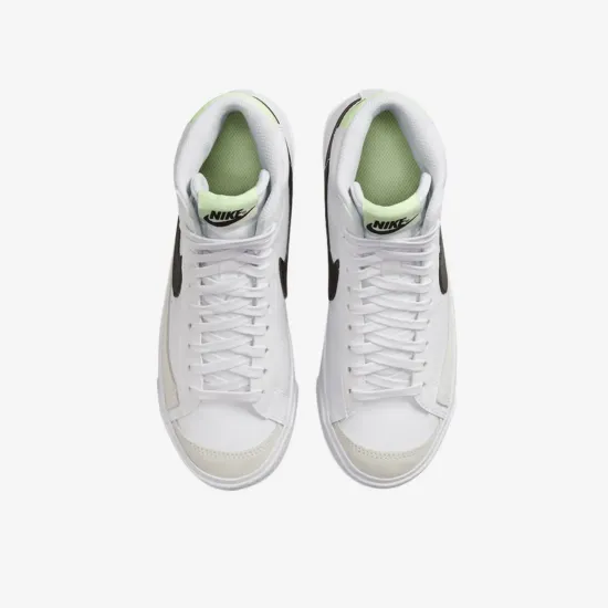 Кросівки Nike Blazer Mid '77 DA4086-109
