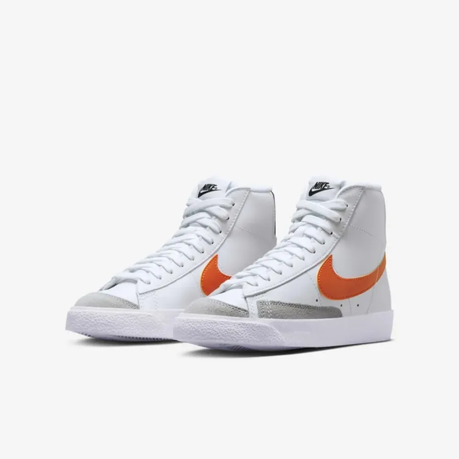 Кросівки Nike Blazer Mid '77 DA4086-111