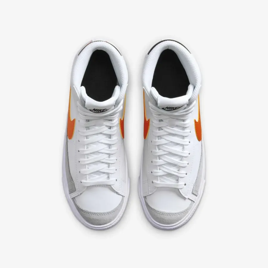 Кросівки Nike Blazer Mid '77 DA4086-111