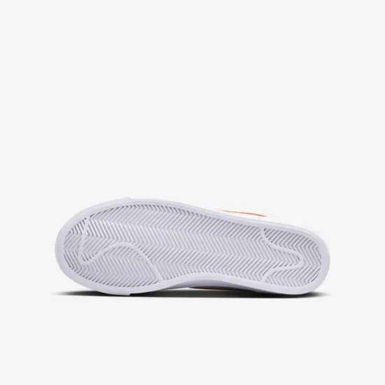 Кросівки Nike Blazer Mid '77 DA4086-111