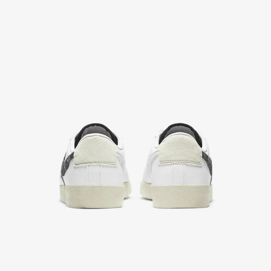 Кросівки Nike Blazer Low SE DA4934-100
