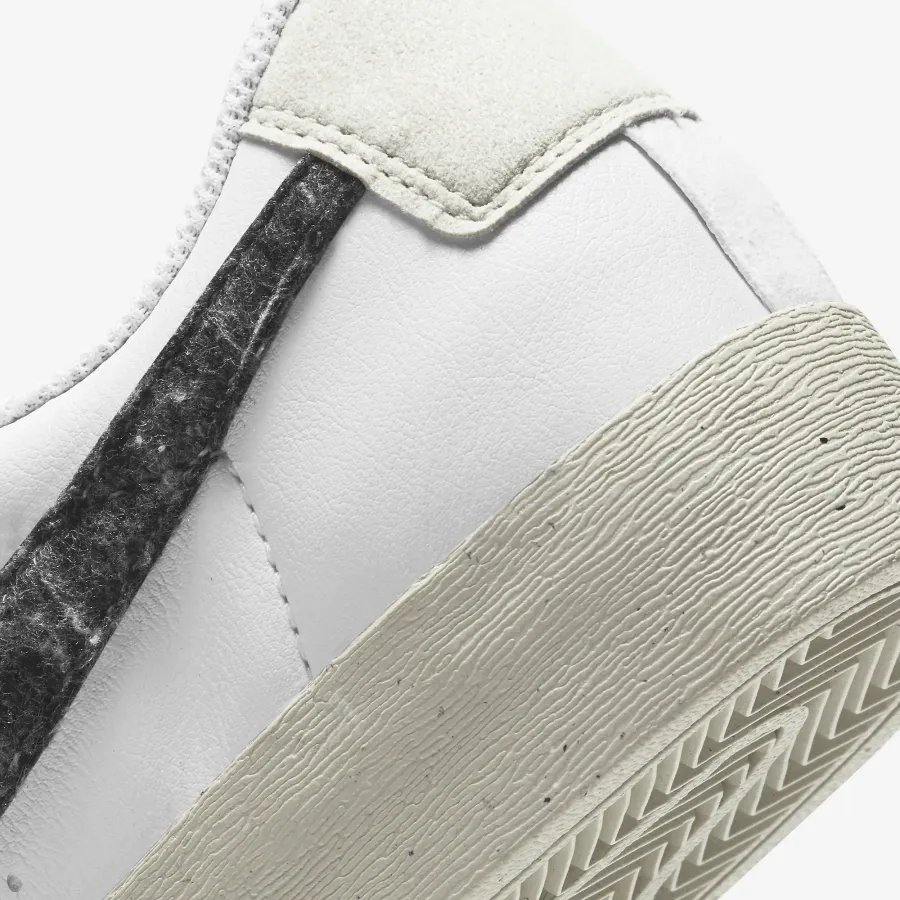 Кросівки Nike Blazer Low SE DA4934-100