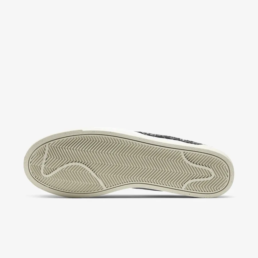 Кросівки Nike Blazer Low SE DA4934-100