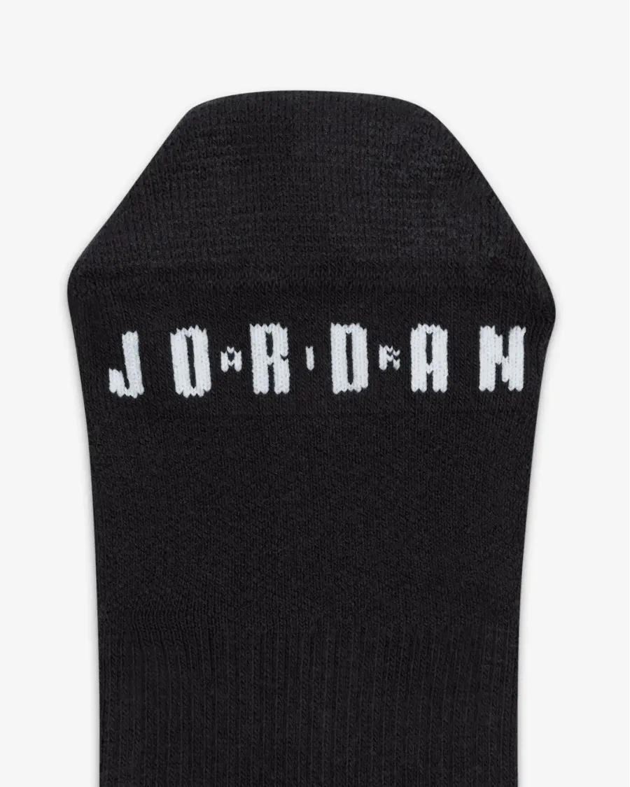 Шкарпетки Nike Air Jordan Essentials Crew DA5718-011