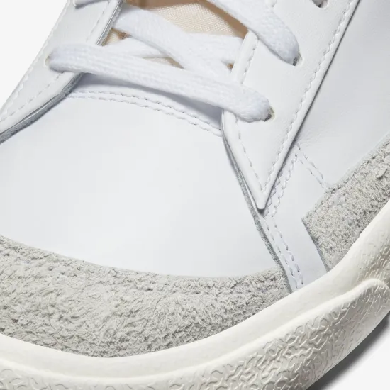 Кросівки Nike Blazer Low '77 Vintage DA6364-101