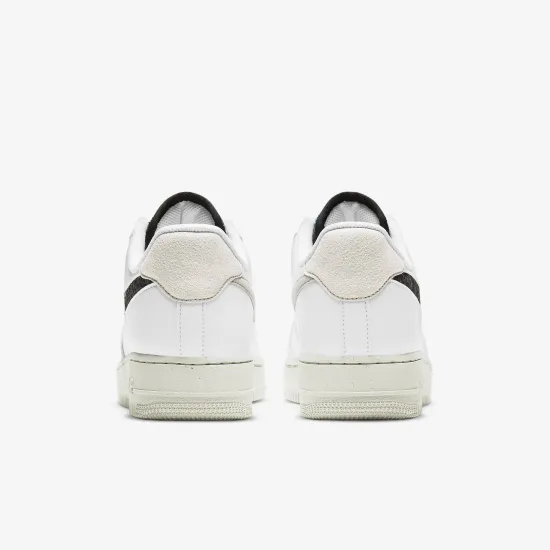 Кросівки Nike Air Force 1 '07 SE DA6682-100
