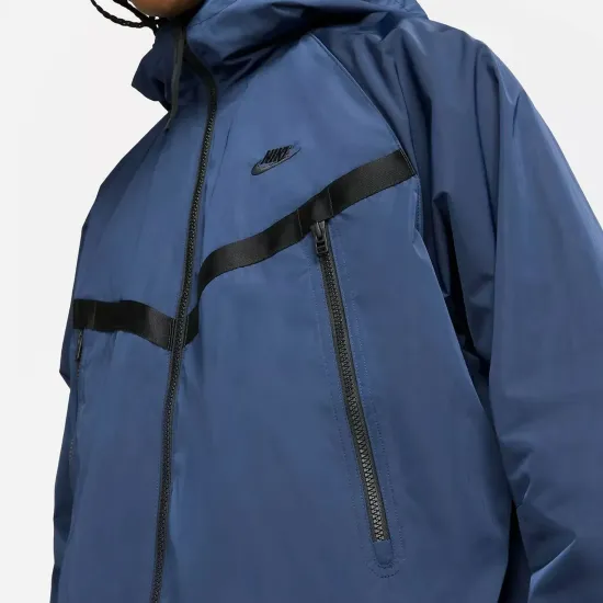 Куртка Nike Sportswear Premium Essentials DA7354-455