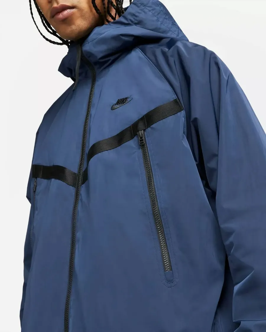 Куртка Nike Sportswear Premium Essentials DA7354-455
