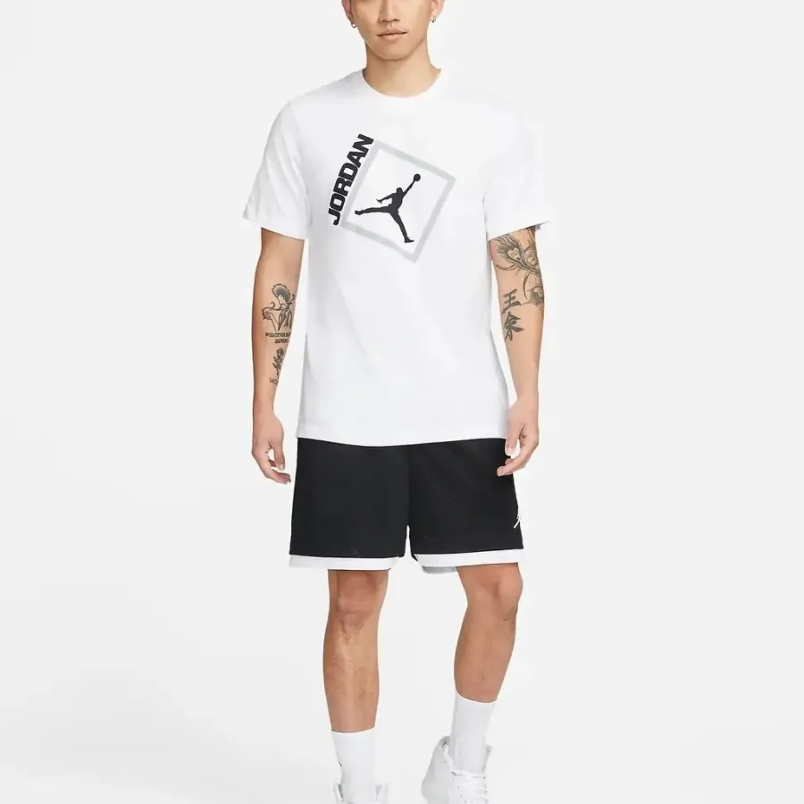 Футболка Nike Air Jordan Jumpman Box SS Crew DA9900-100