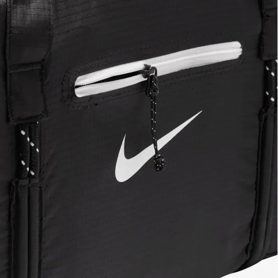 Сумка Nike Stash Duffel Bag DB0306-010