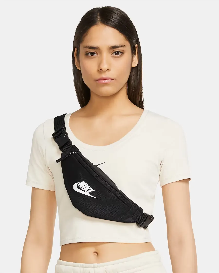 Сумка Nike Heritage S Waistpack DB0488-010