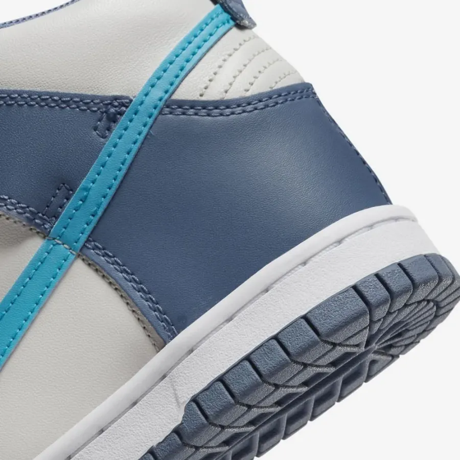 Кросівки Nike Dunk High DB2179-006