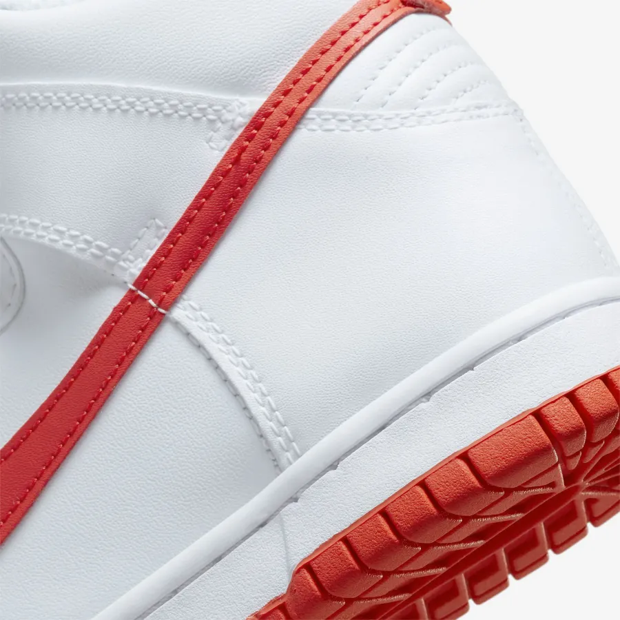Кросівки Nike Dunk High DB2179-111