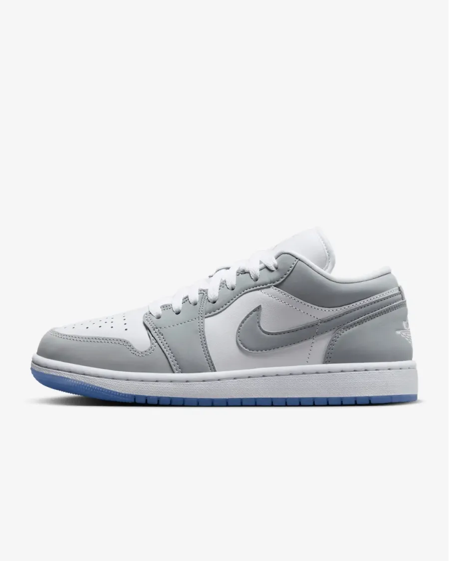 Кросівки Nike Air Jordan 1 Low DC0774-105