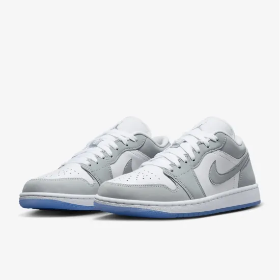 Кросівки Nike Air Jordan 1 Low DC0774-105