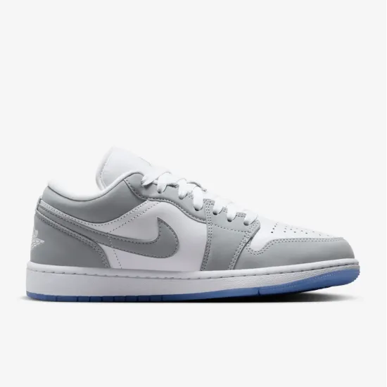Кросівки Nike Air Jordan 1 Low DC0774-105