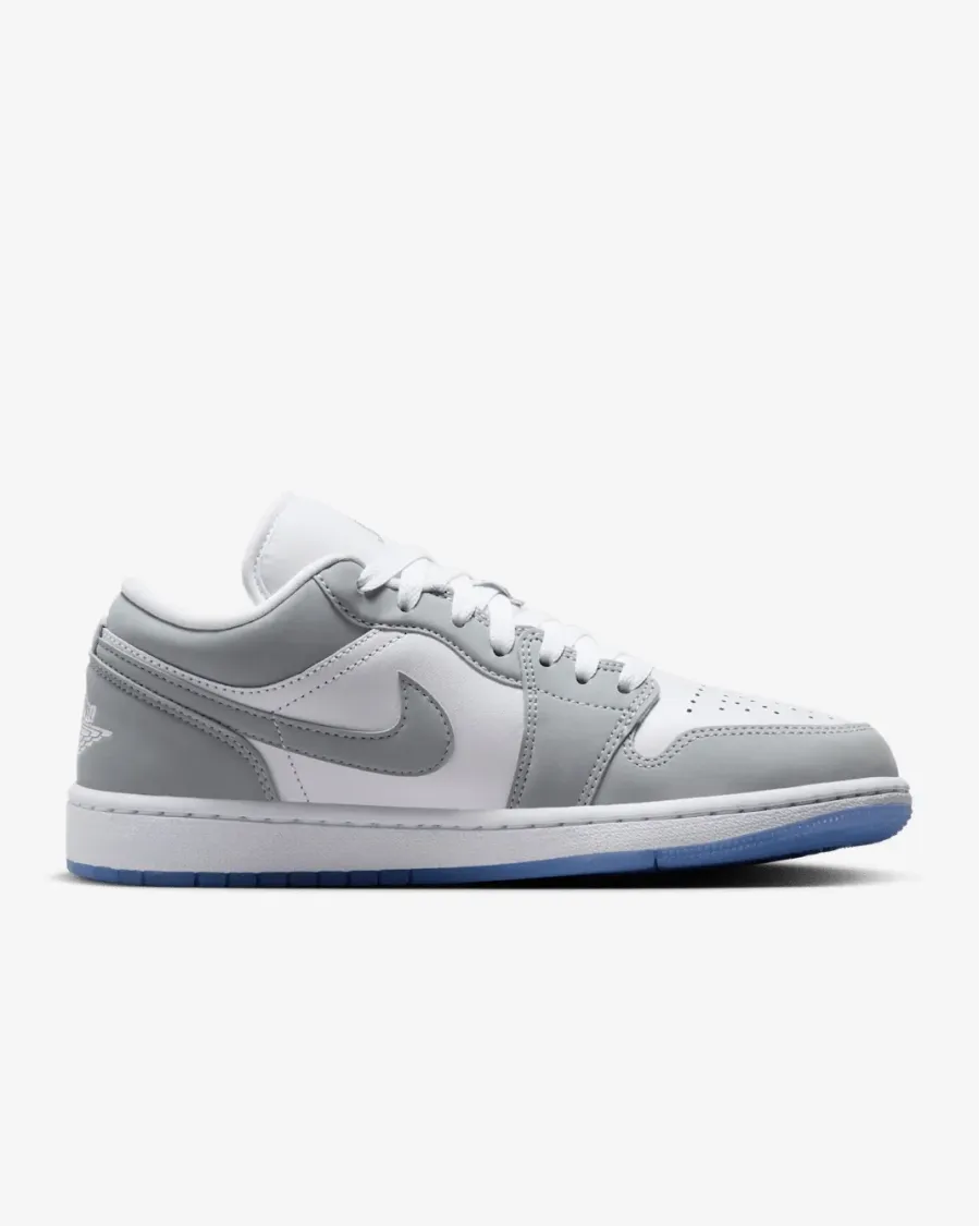 Кросівки Nike Air Jordan 1 Low DC0774-105
