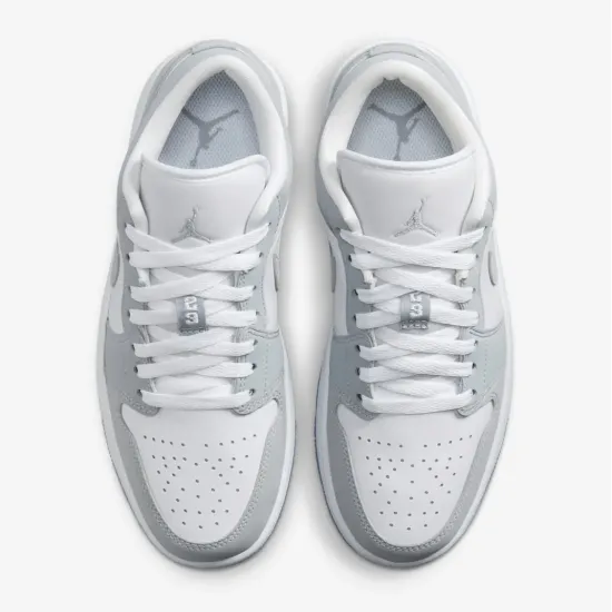 Кросівки Nike Air Jordan 1 Low DC0774-105