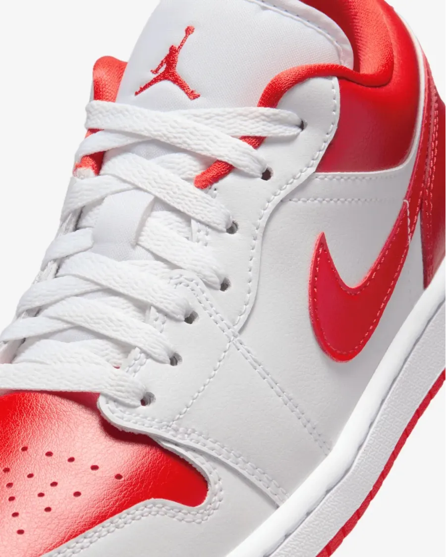 Кросівки Nike Air Jordan 1 Low DC0774-110
