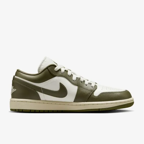 Кросівки Nike Air Jordan 1 Low DC0774-122