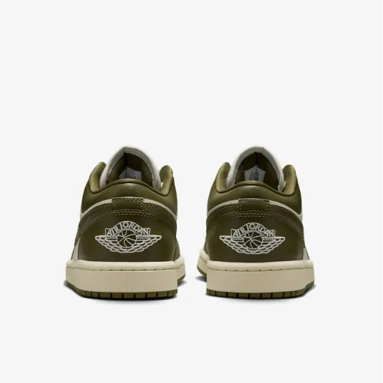 Кросівки Nike Air Jordan 1 Low DC0774-122