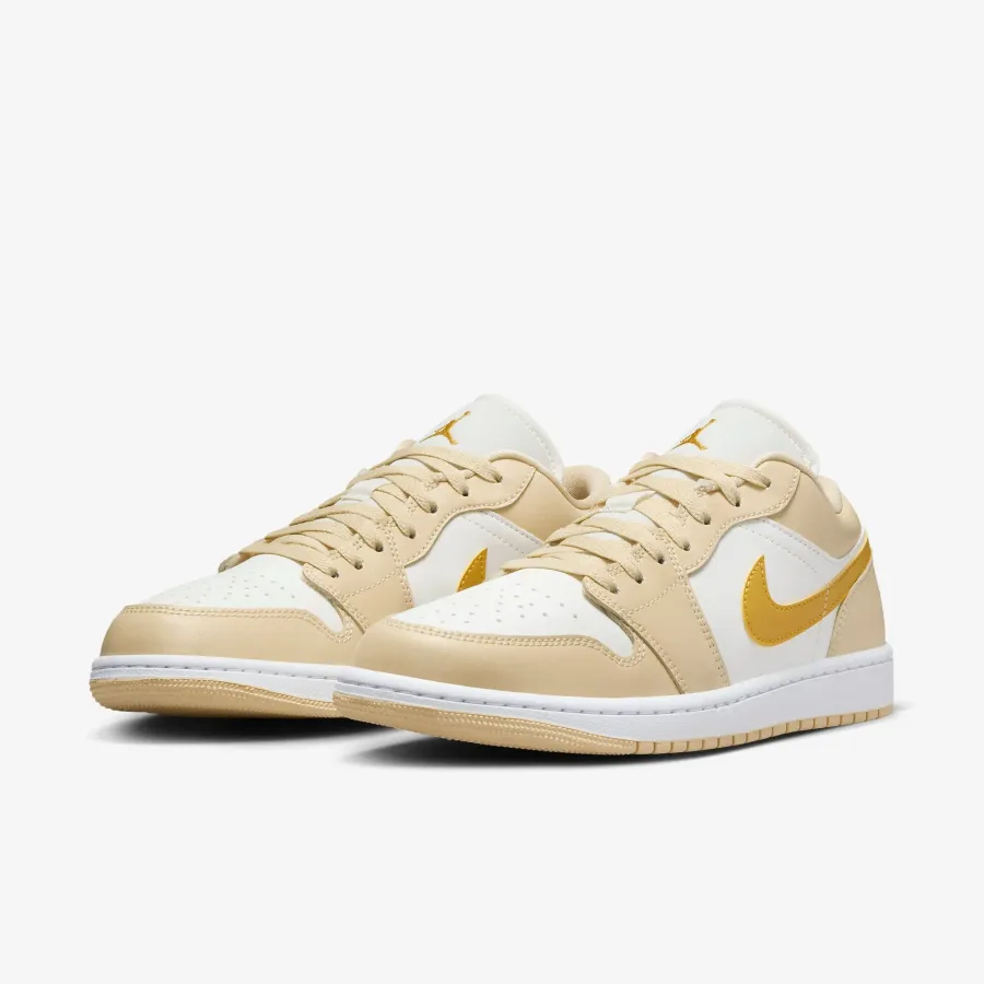 Кросівки Nike Air Jordan 1 Low DC0774-170