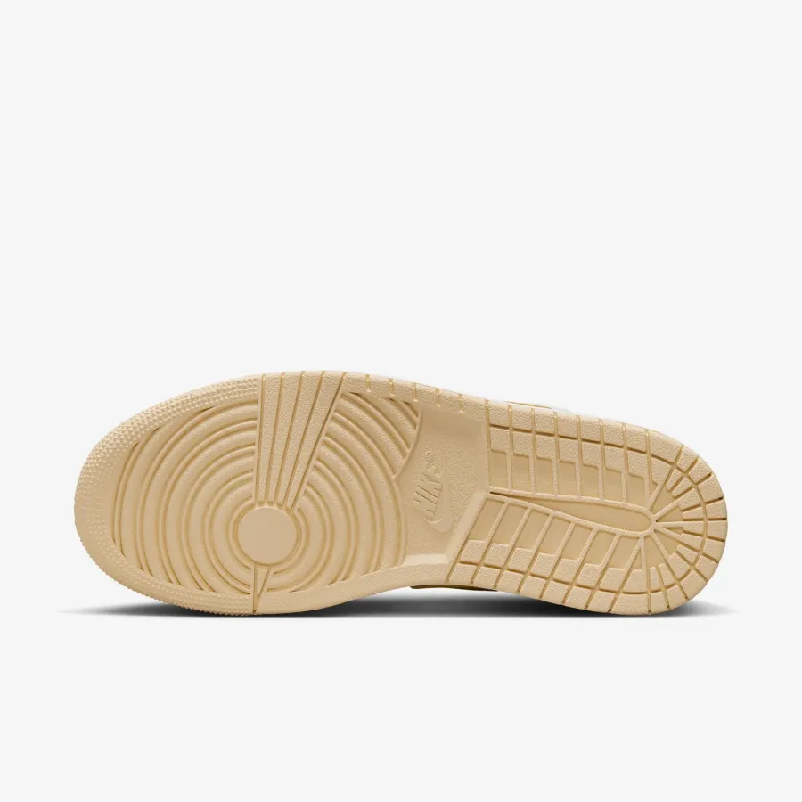 Кросівки Nike Air Jordan 1 Low DC0774-170