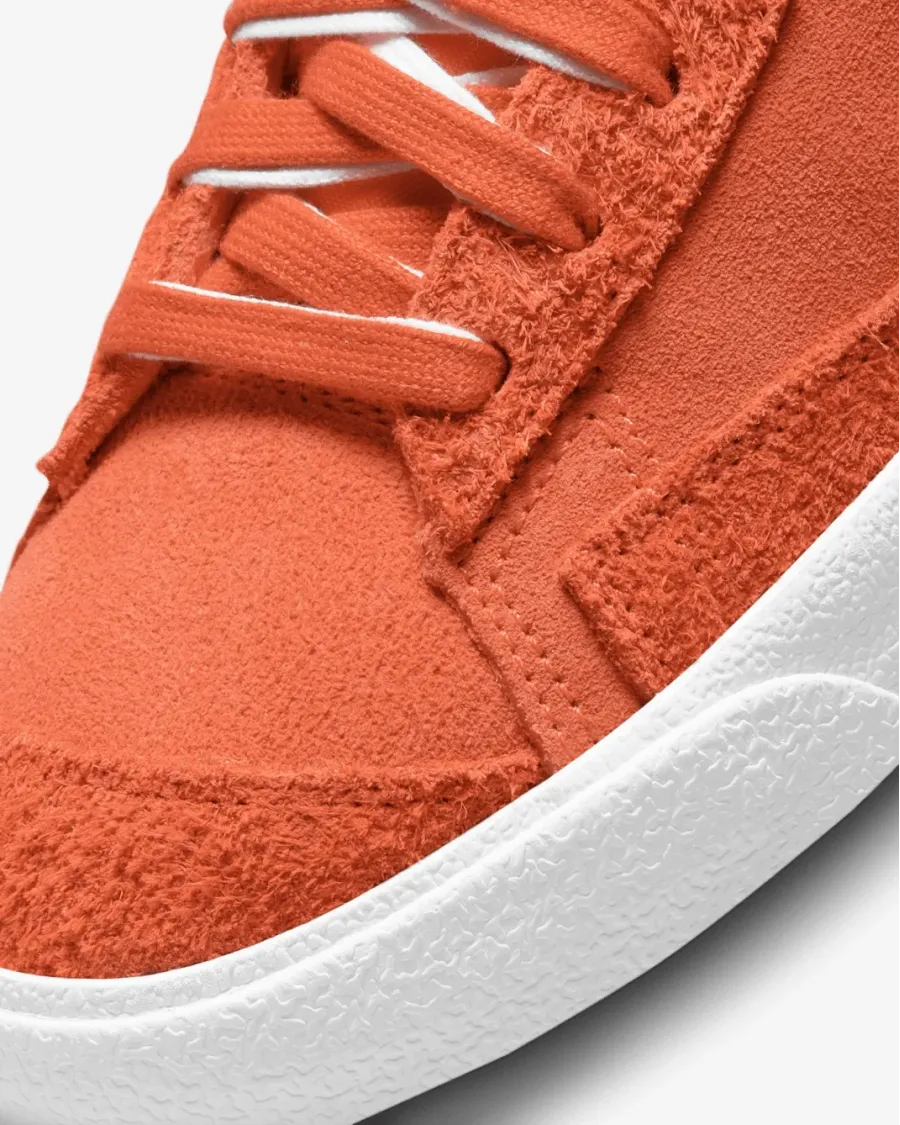 Кросівки Nike Blazer Mid '77 DC3433-800