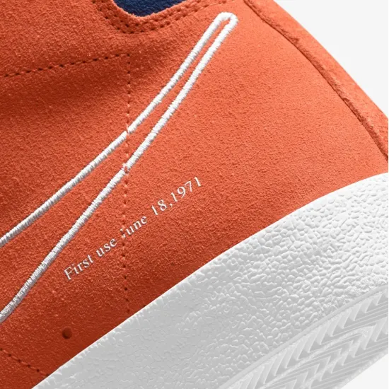 Кросівки Nike Blazer Mid '77 DC3433-800