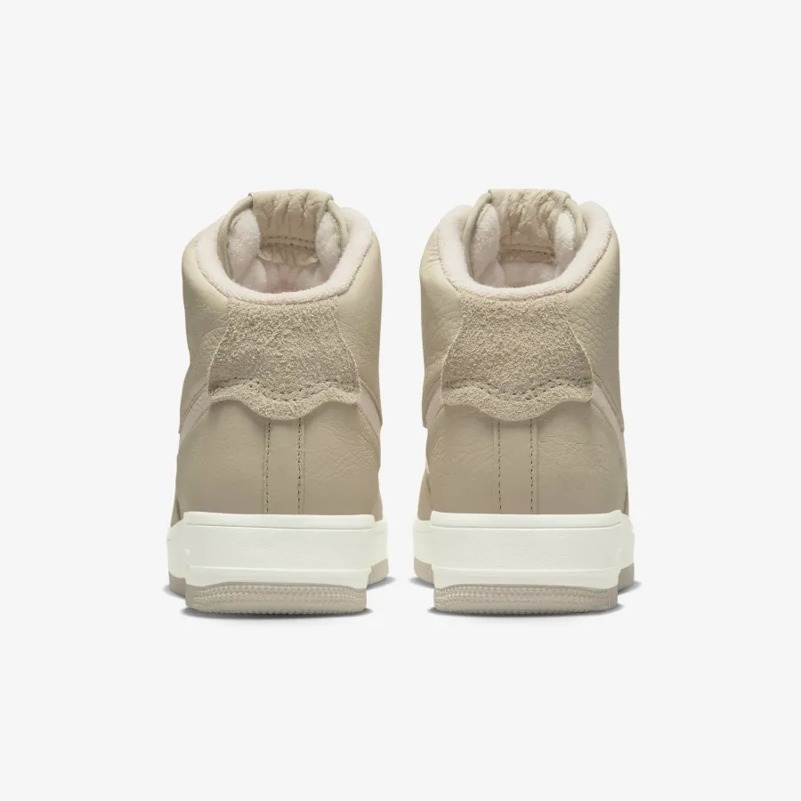 Кросівки Nike Air Force 1 High Sculpt DC3590-103