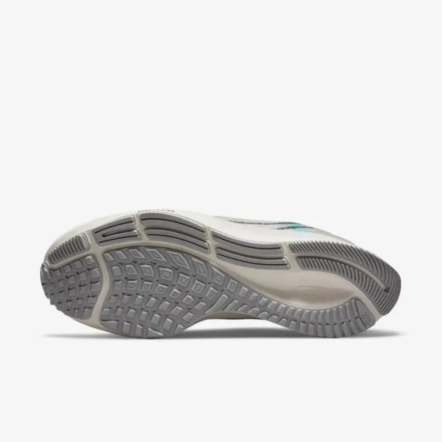Кросівки Nike Air Zoom Pegasus 38 DC4566-100