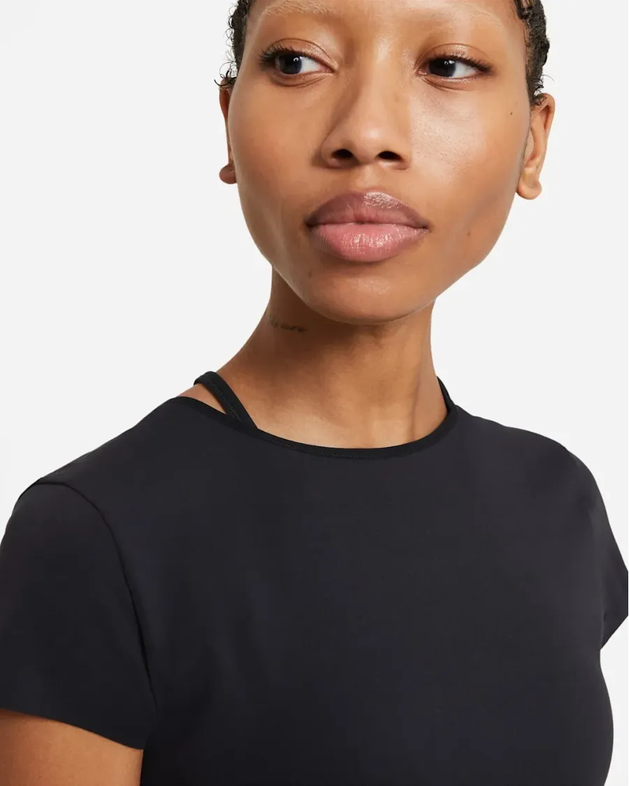 Футболка Nike Yoga Luxe Infinalon S/S Top DC5257-010