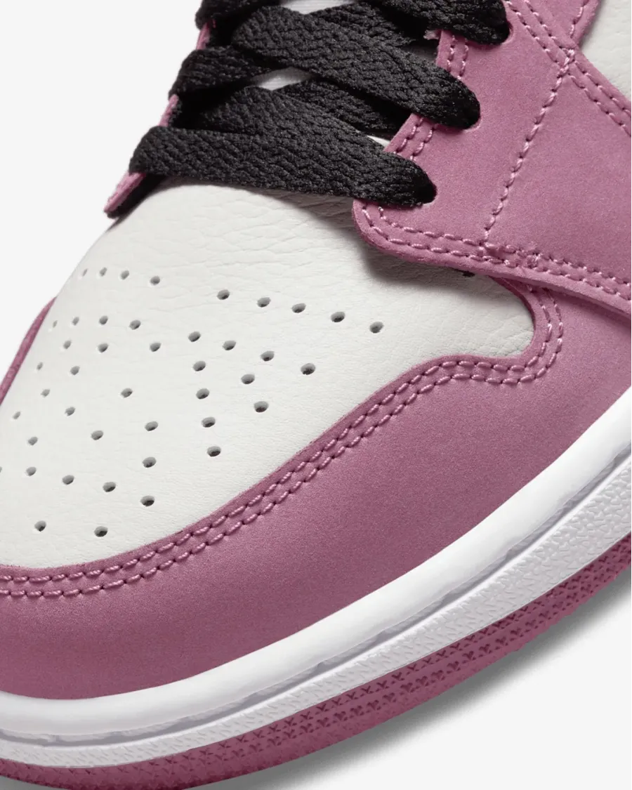 Кросівки Nike Air Jordan 1 Mid SE DC7267-500