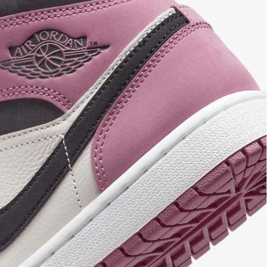 Кросівки Nike Air Jordan 1 Mid SE DC7267-500