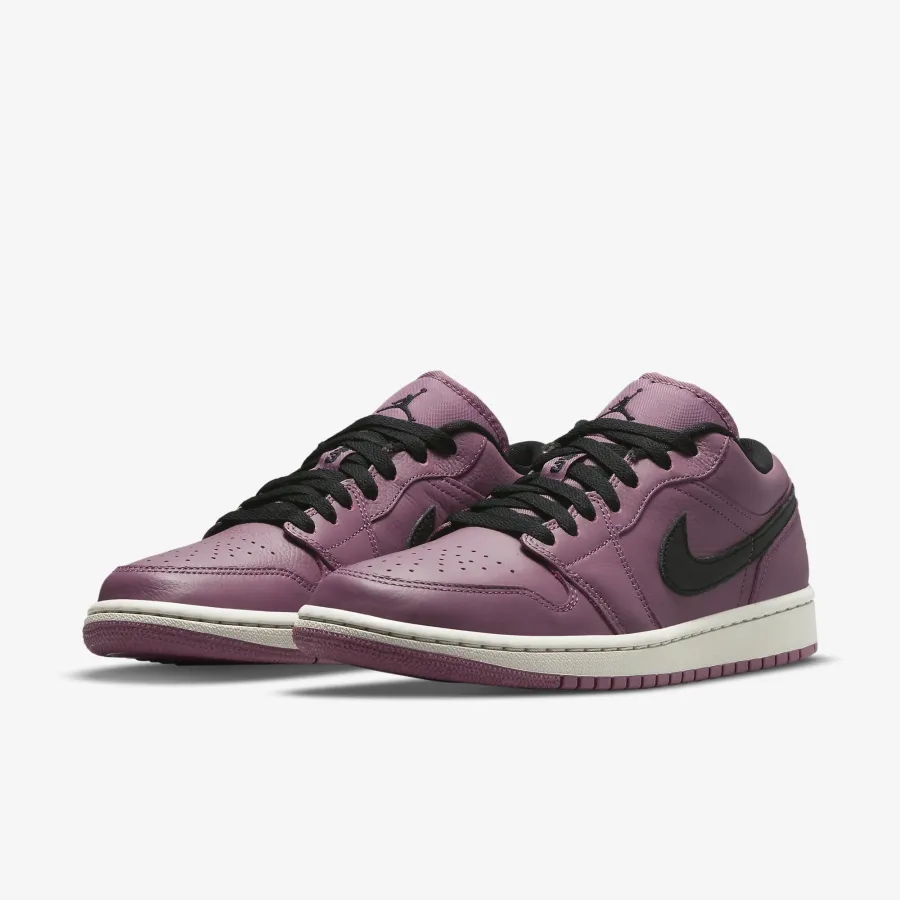 Кросівки Nike Air Jordan 1 Low SE DC7268-500