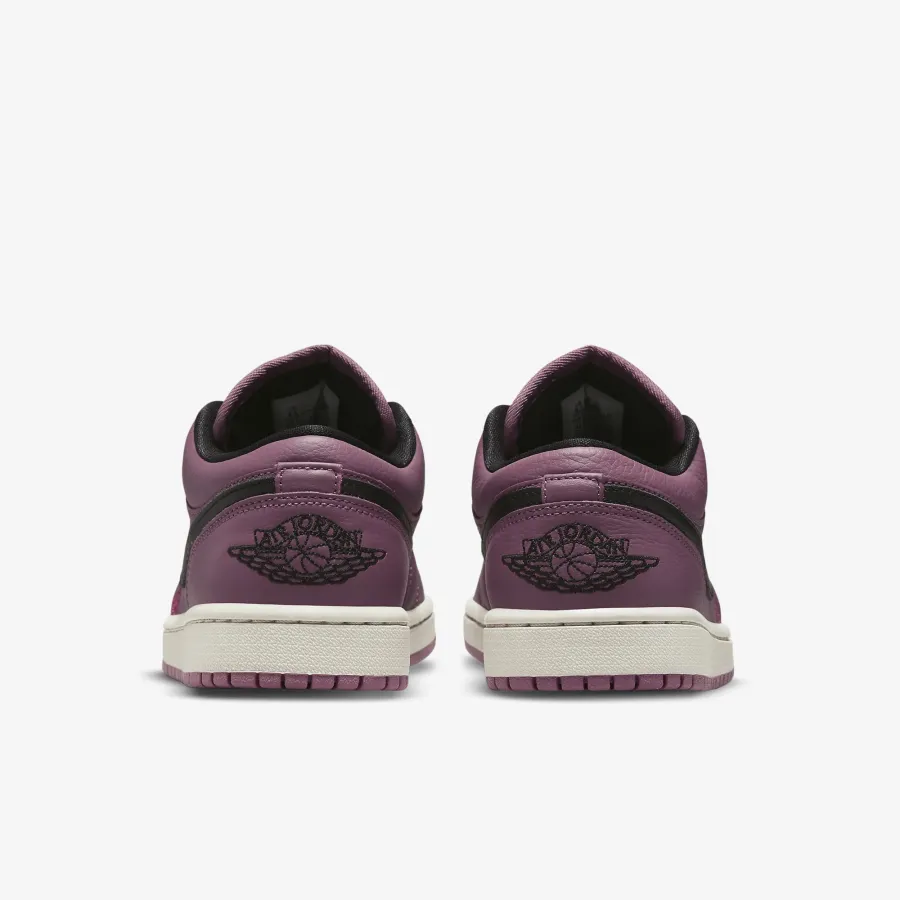 Кросівки Nike Air Jordan 1 Low SE DC7268-500