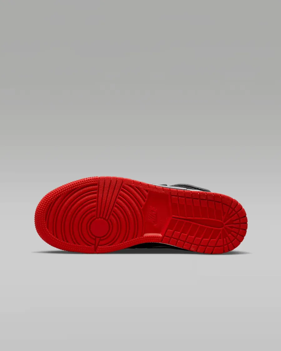 Кросівки Nike Air Jordan 1 High FlyEase DC7986-010
