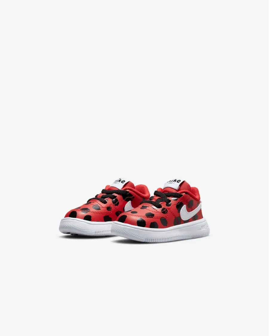 Кросівки Nike Force 1 18 SE DC8203-600