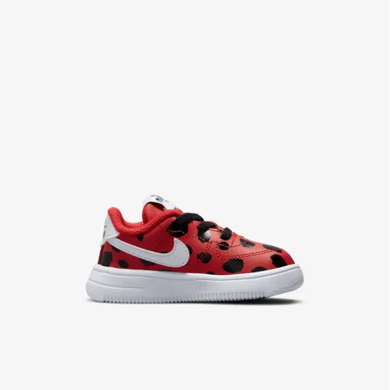 Кросівки Nike Force 1 18 SE DC8203-600