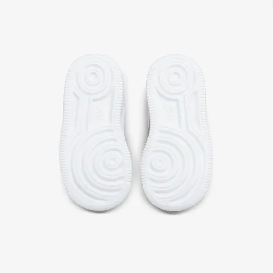 Кросівки Nike Force 1 18 SE DC8203-600