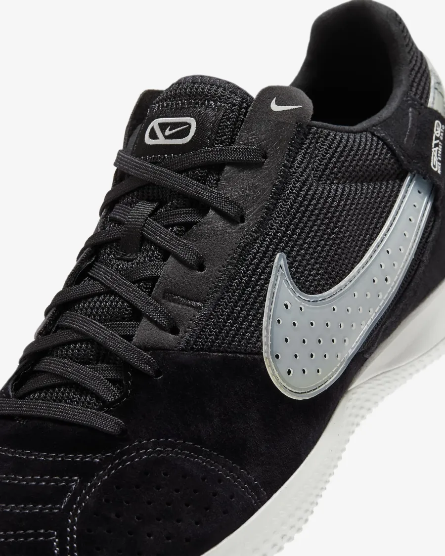 Футзалки Nike StreetGato IC DC8466-010