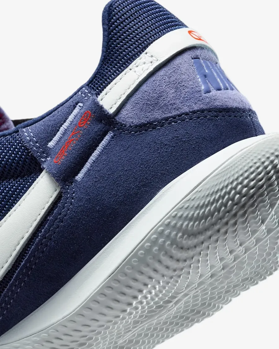 Футзалки Nike StreetGato IC DC8466-500